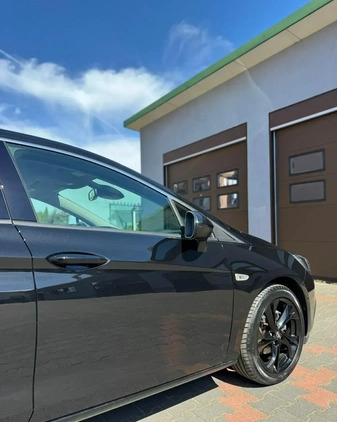 Opel Astra cena 55900 przebieg: 151876, rok produkcji 2019 z Koło małe 742